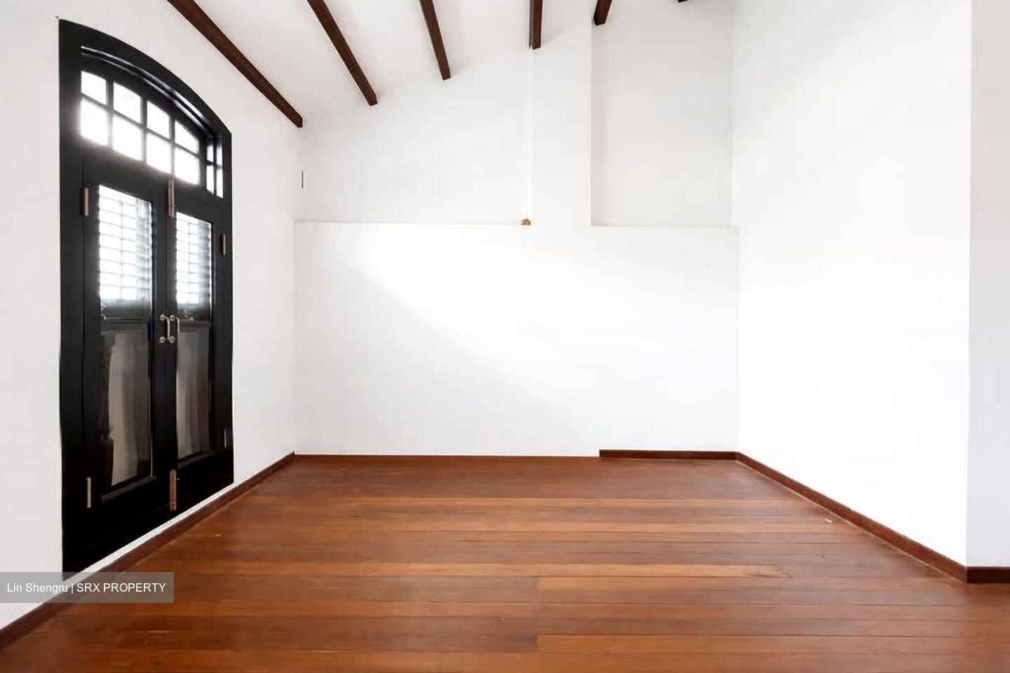 Little India Conservation Area (D8), Office #547890941